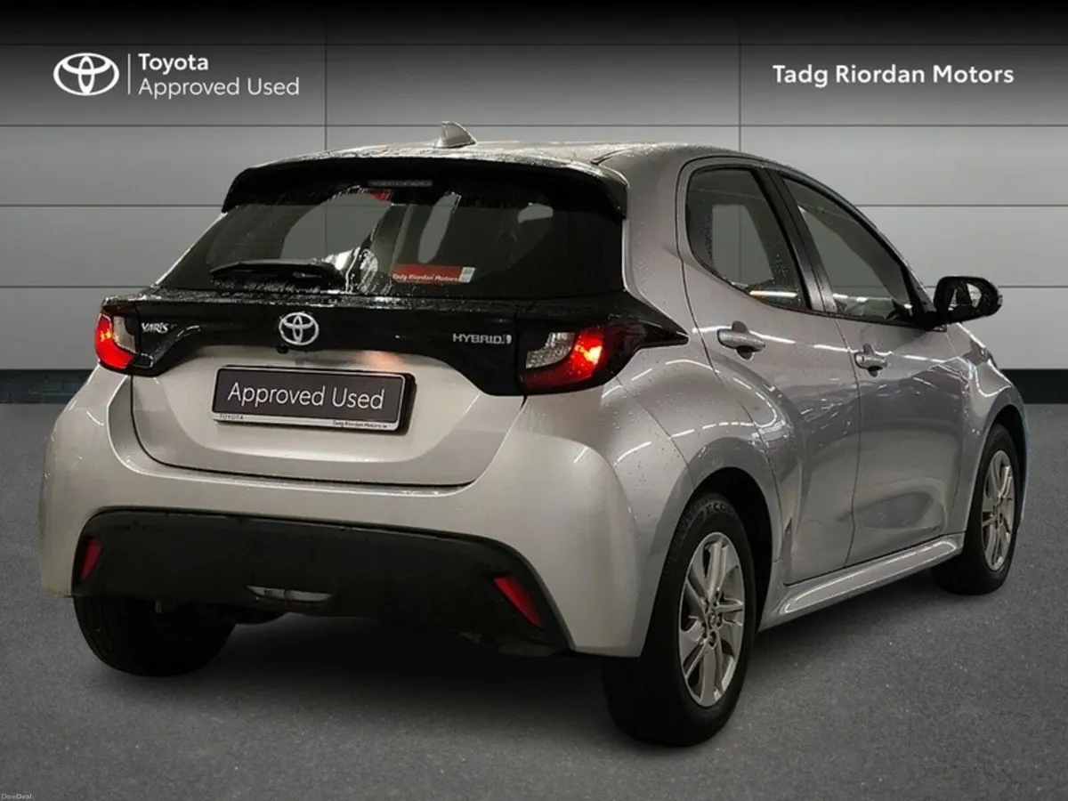 Toyota Yaris HYBRID LUNA 4DR AUTO - Image 2