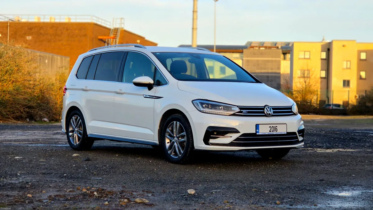 7 Seater VW Touran Automatic R-Line - Image 3