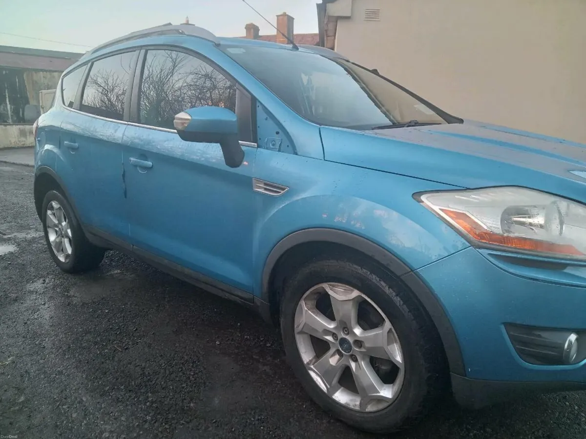 Ford Kuga - Image 4