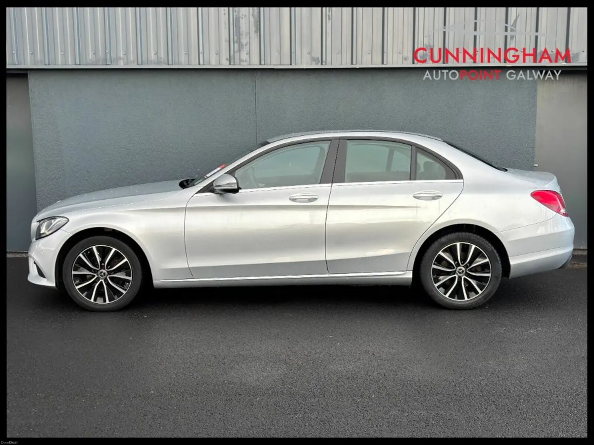 Mercedes-Benz C-Class C220d Avantgarde SE Auto - Image 4
