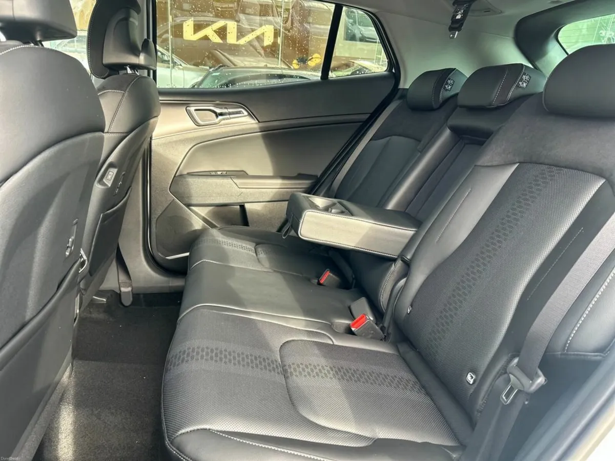 Kia Sportage 1.6 Diesel K3 (0% Finance available) - Image 4
