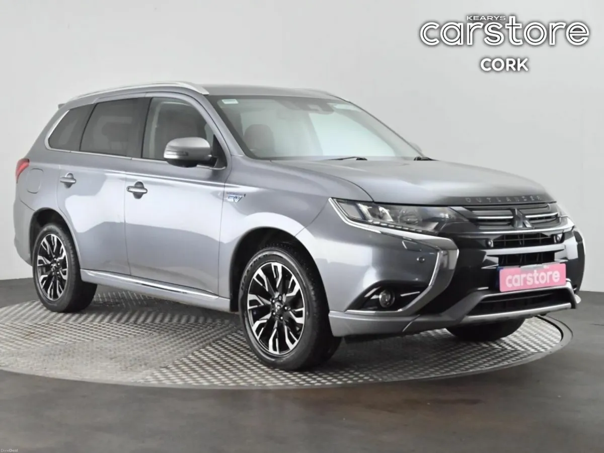 Mitsubishi Outlander PHEV 2.0L MIVEC 4WD 5-Seater - Image 1