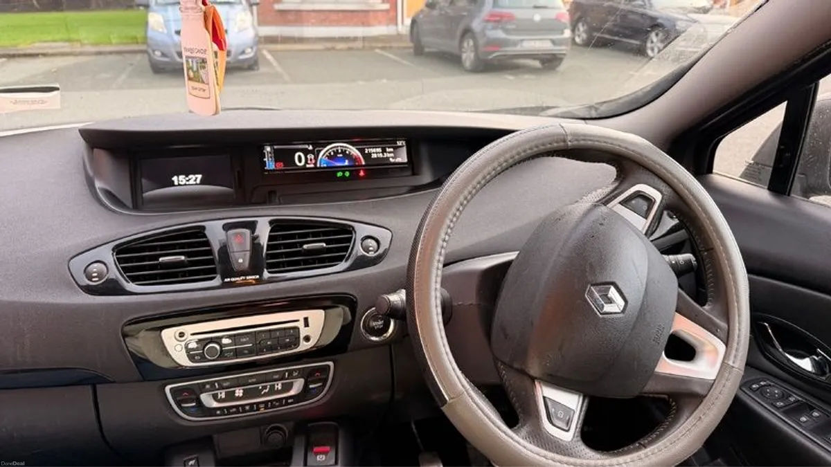 2012 Renault Grand Scenic - Image 4