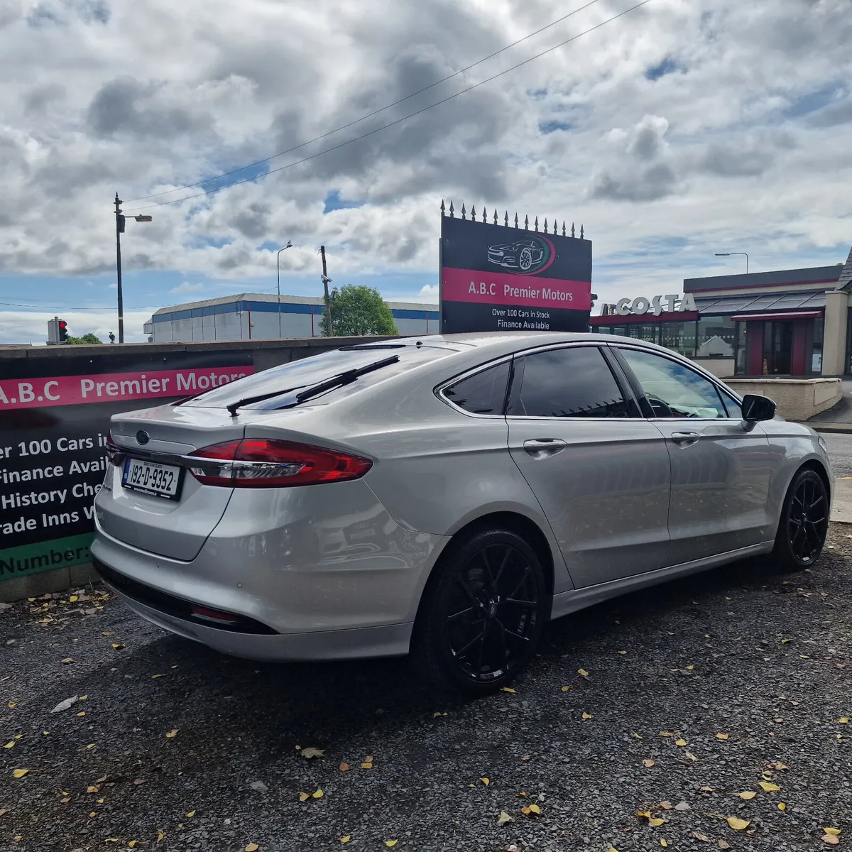 Ford Mondeo 2019  2.0TDCi 150PS Titanium - Image 3