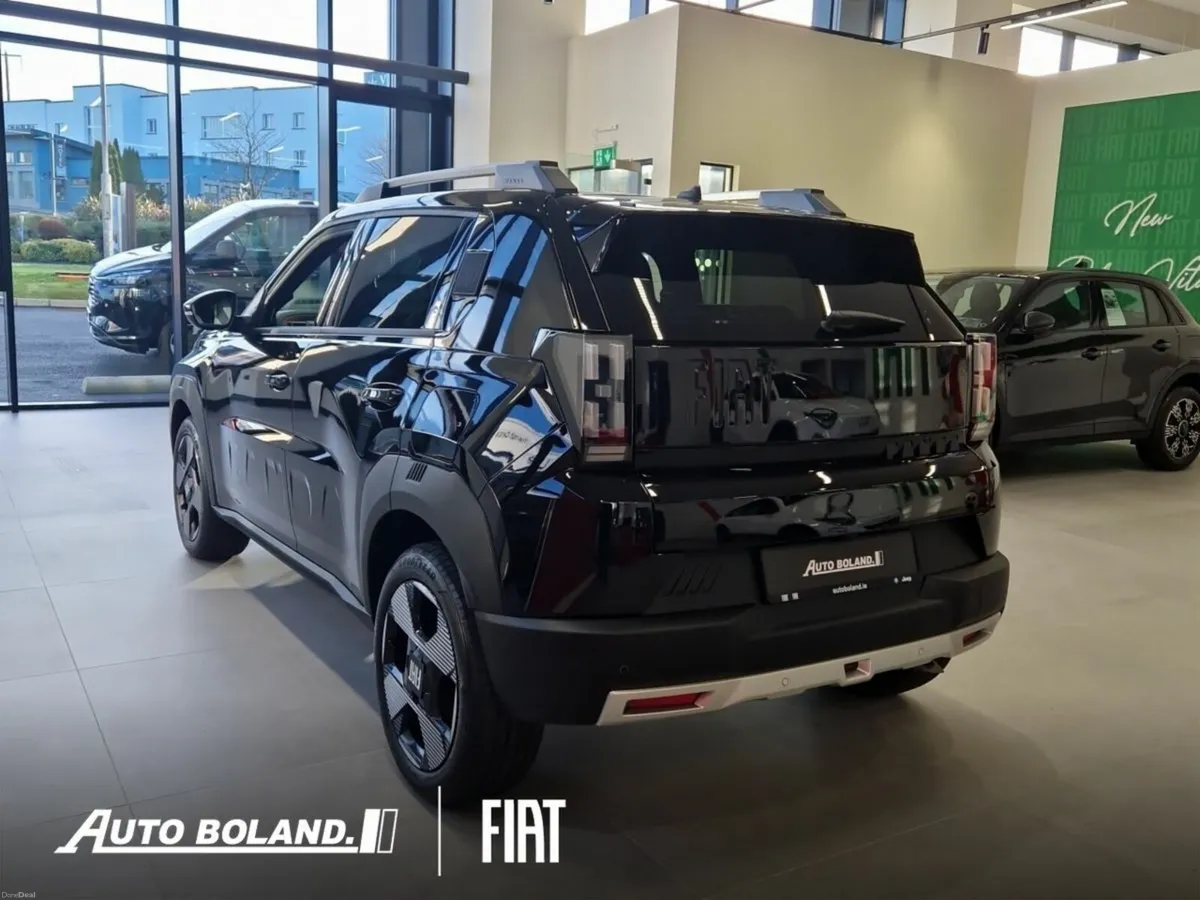 Fiat Panda Panda Grande La Prima Hybrid - Image 4