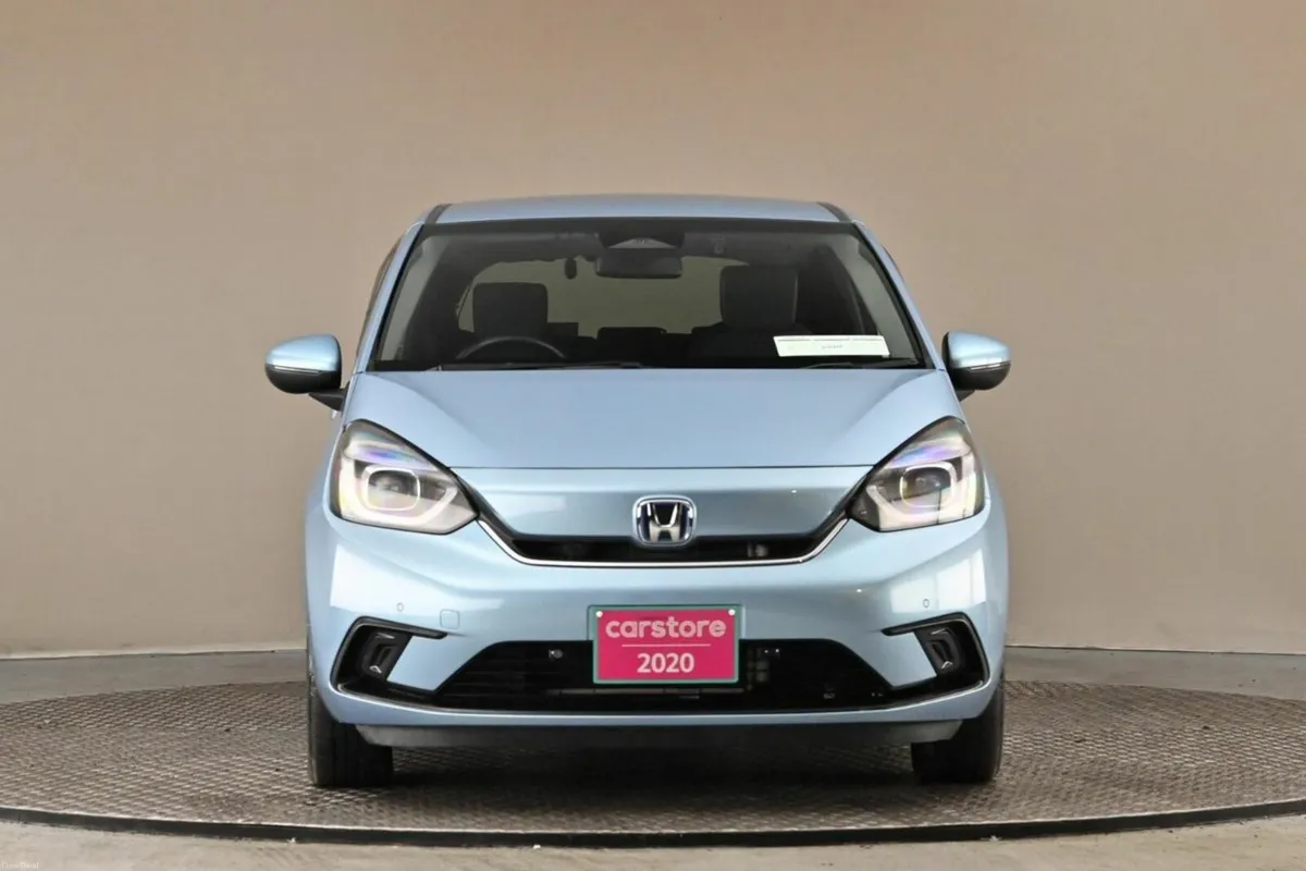 Honda Fit 1.5 HEV E-CVT **CARPLAY*ANDROID**REVERSE - Image 2