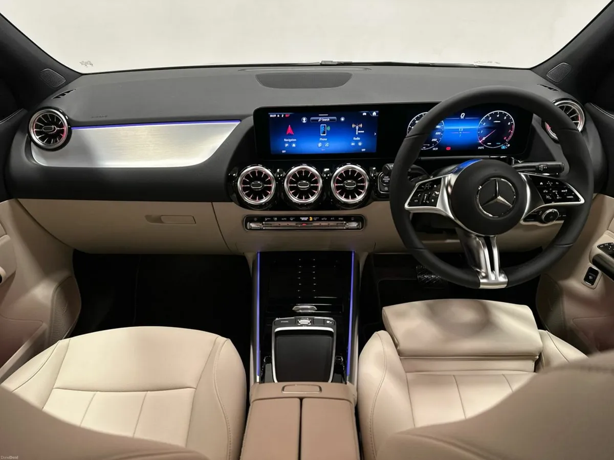 Mercedes-Benz GLA ***Deposit Taken*** GLA180 Progr - Image 4