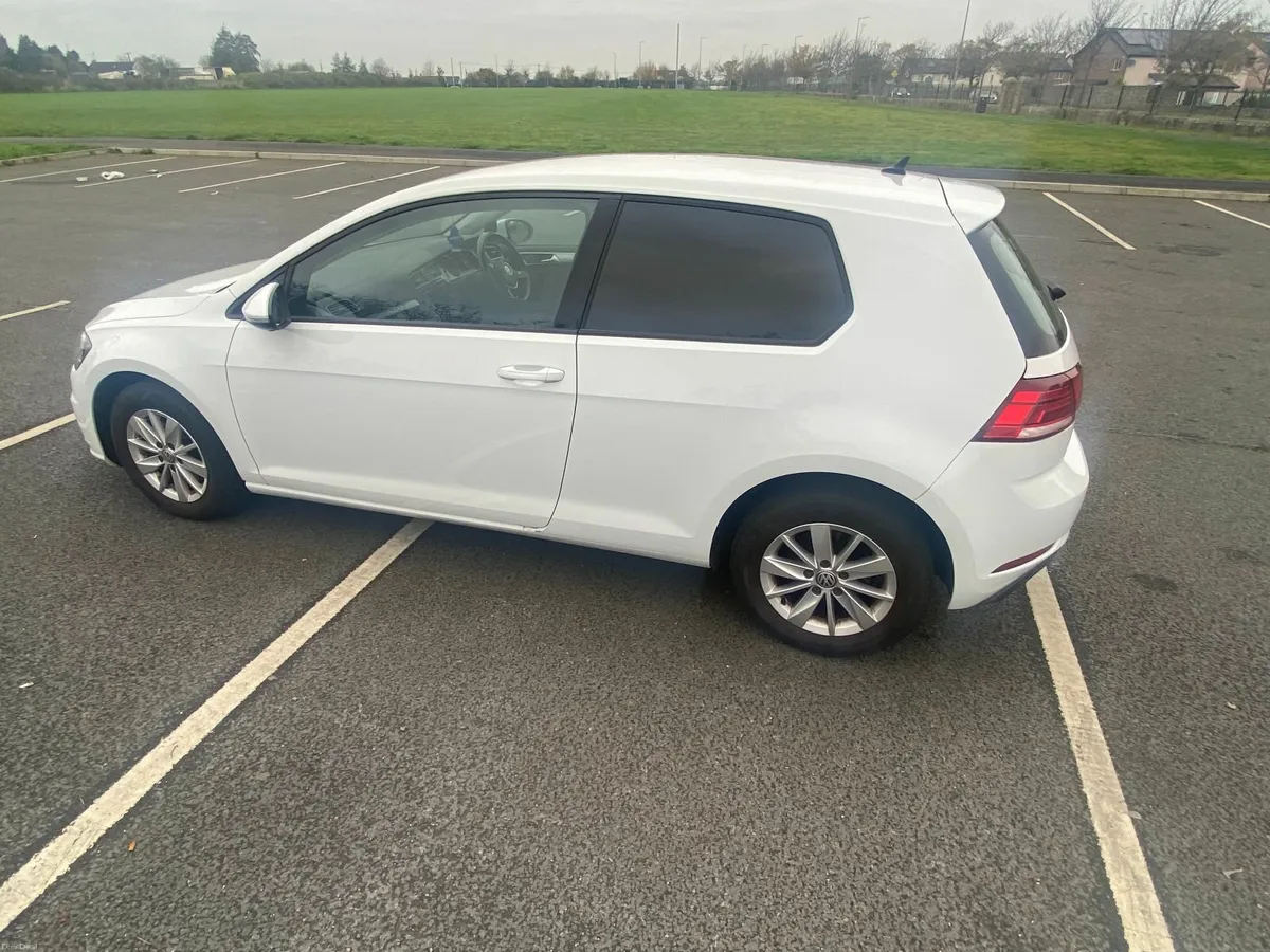 Volkswagen Golf 2019 - Image 3