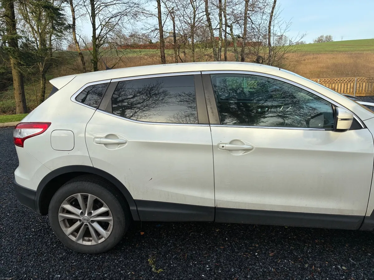 Nissan Qashqai 2016 - Image 3