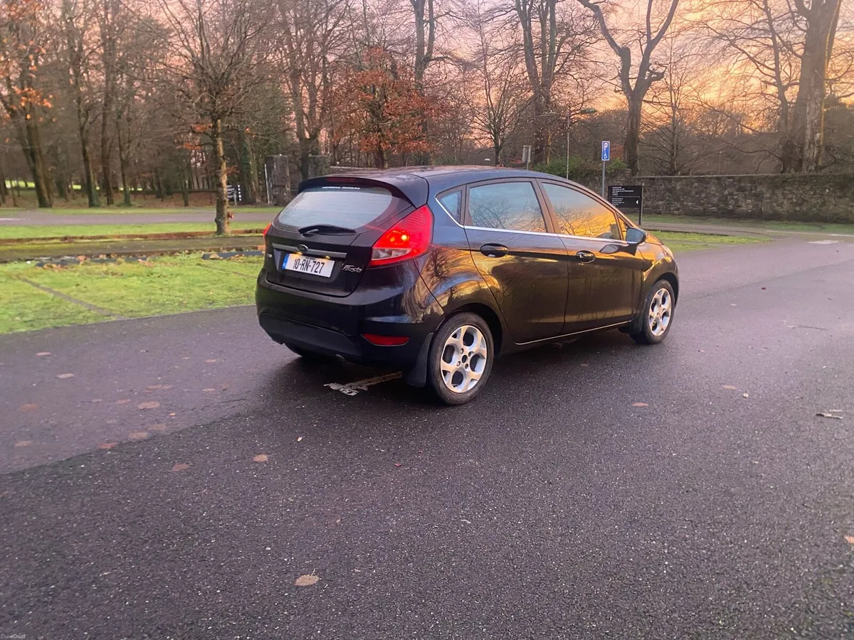 Ford Fiesta 1.4 tdci Taxed, Tested, Fully Serviced - Image 3