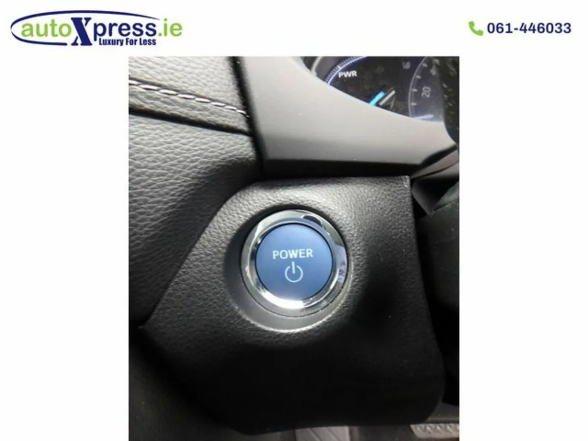 Toyota RAV4 RAV4 HYBRID G 4WD Automatic - Image 4