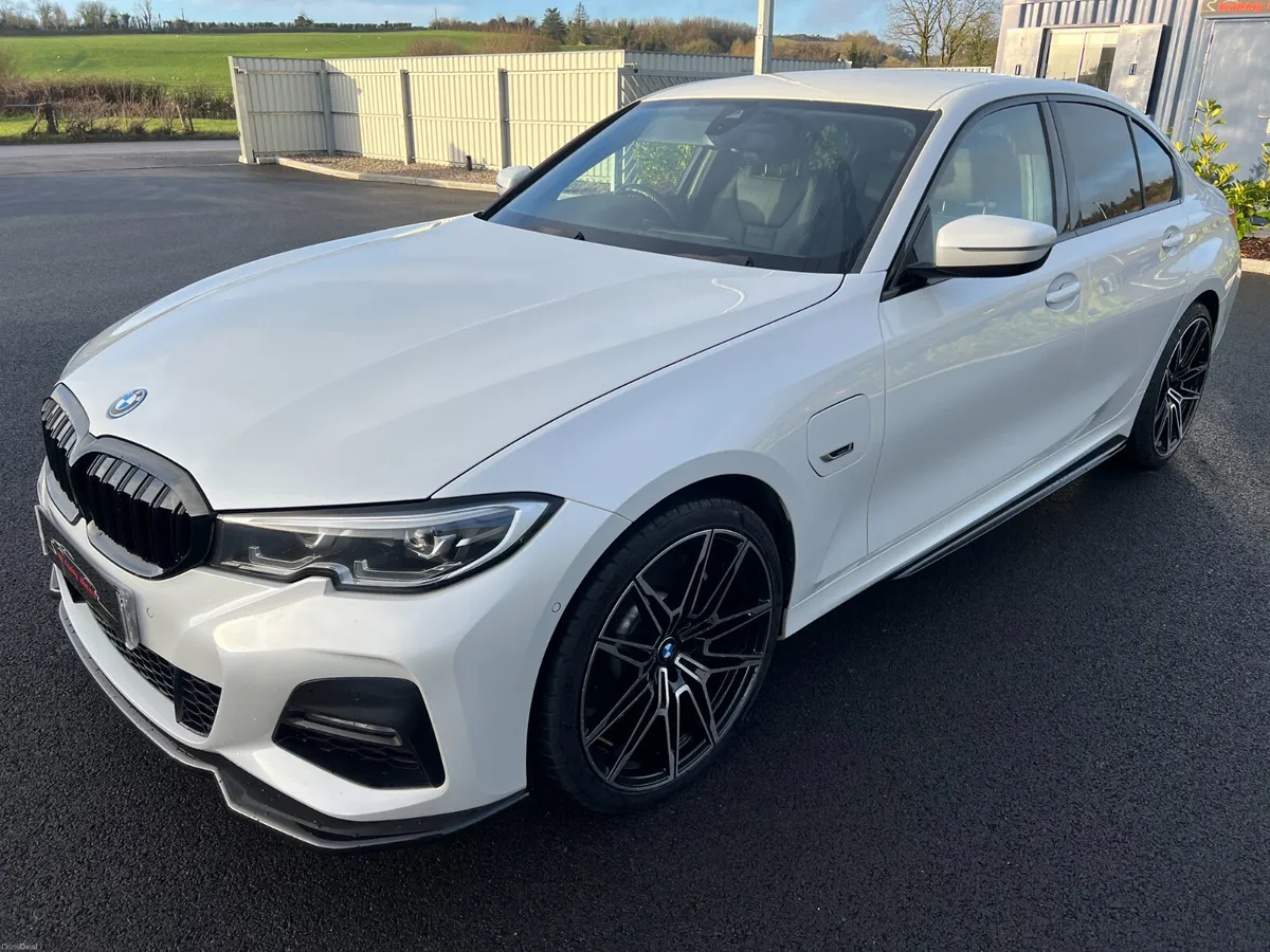 2022 BMW 330E M Sport 2.0 Auto - Image 4