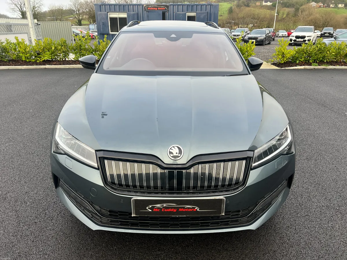 2020 (202)  Skoda Superb Sportline Plus PHEV PanRo - Image 3