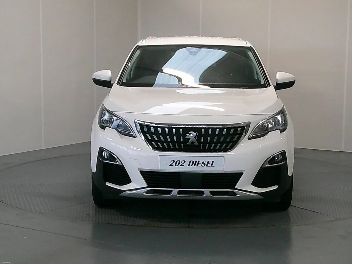 Peugeot 5008 2020 - Image 2