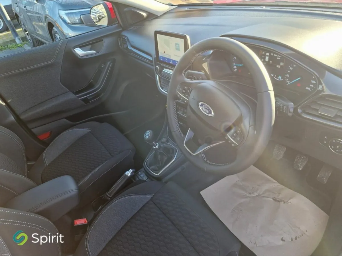 Ford Puma 1.0L EcoBoost Hybrid 125PS Titanium - Image 4