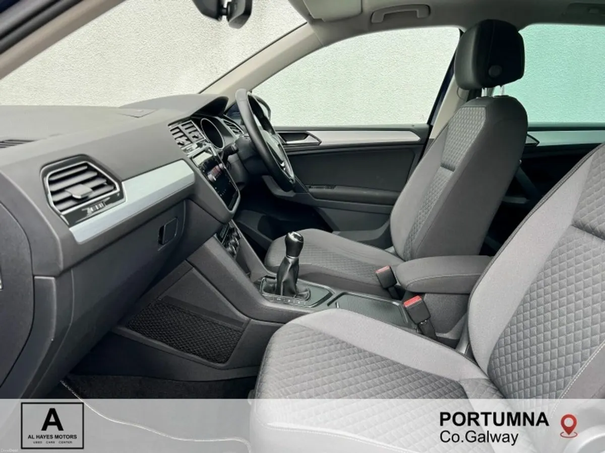 Volkswagen Tiguan COMFORTLINE MANUAL 2.0 TDI 6SPEE - Image 3