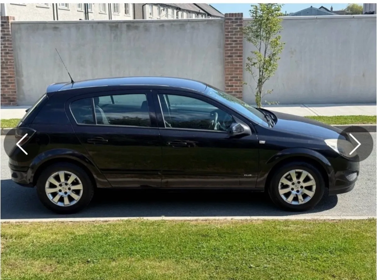 Opel Astra 2007 - Image 2