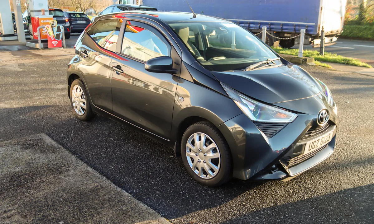 2021 Toyota Aygo X-Play TSS VVT-i 1lt Petrol - Image 1
