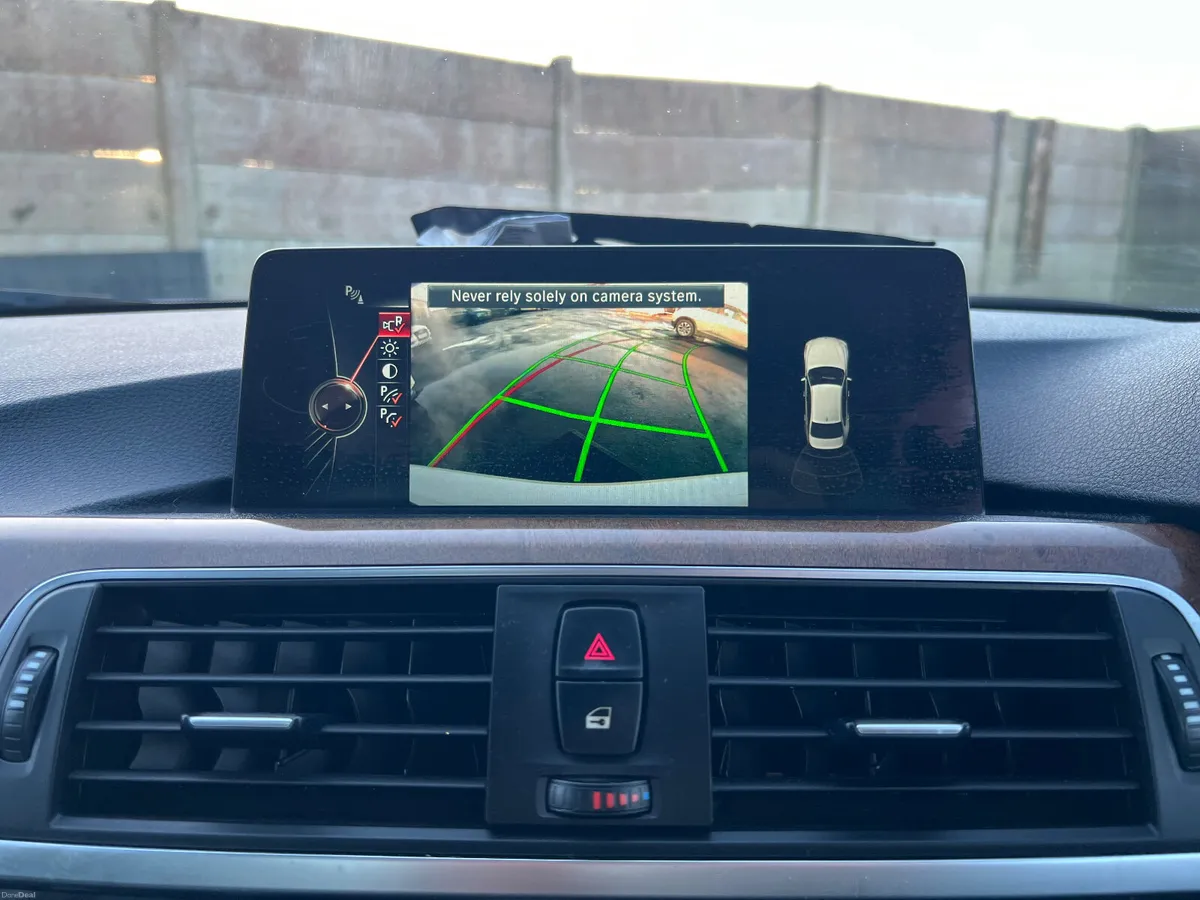 BMW 320D Luxury Edition - Image 3