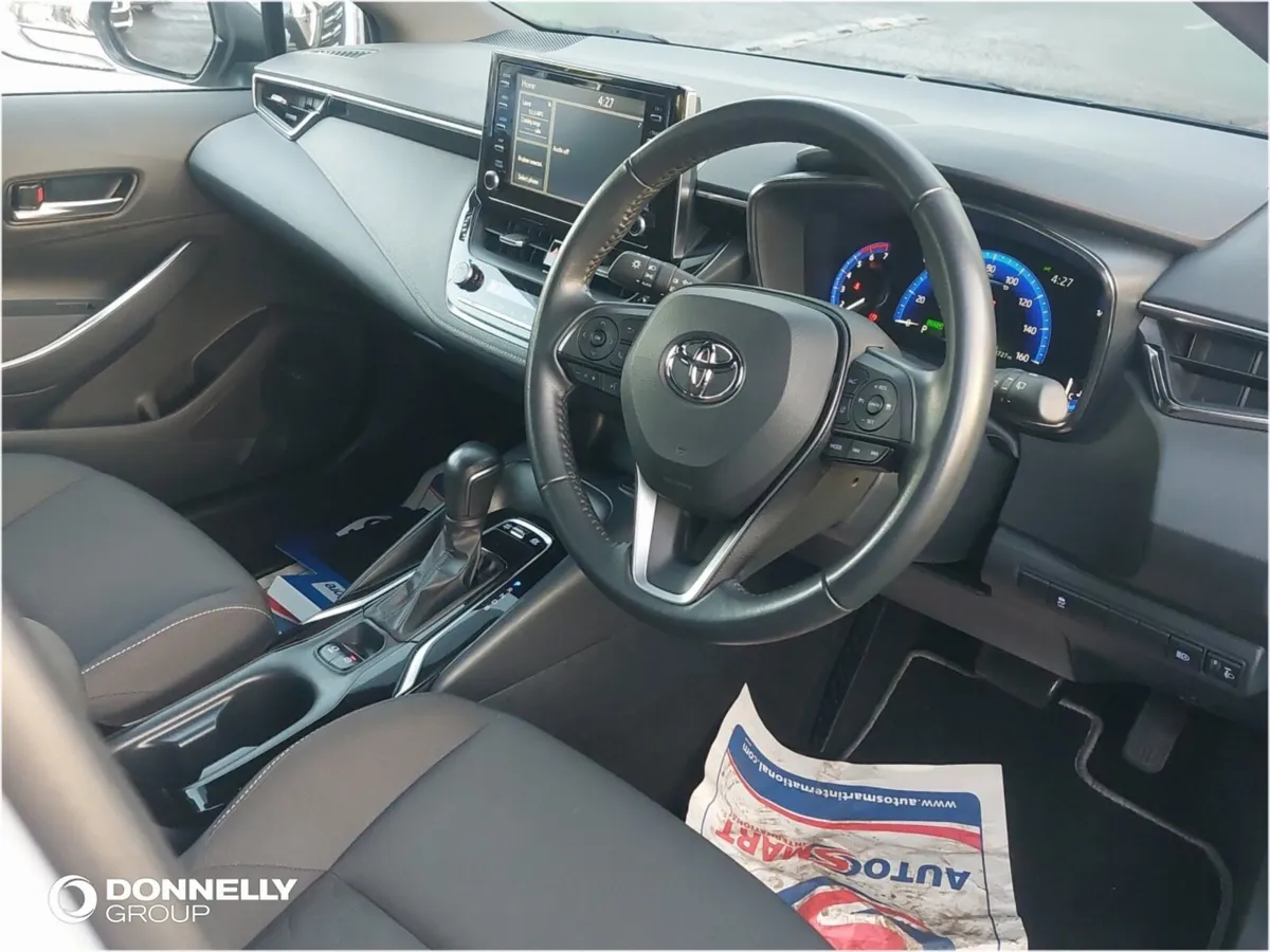 Toyota Corolla Hatchback Icon - Image 4