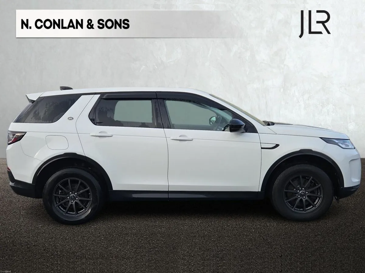 Land Rover Discovery Sport 2.0D S AUTO *MAIN LAND - Image 6