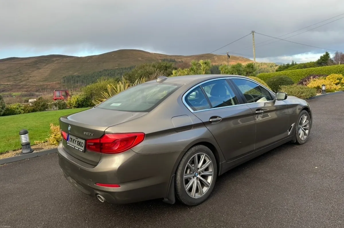 BMW 520 SE - Low Milage - Image 2