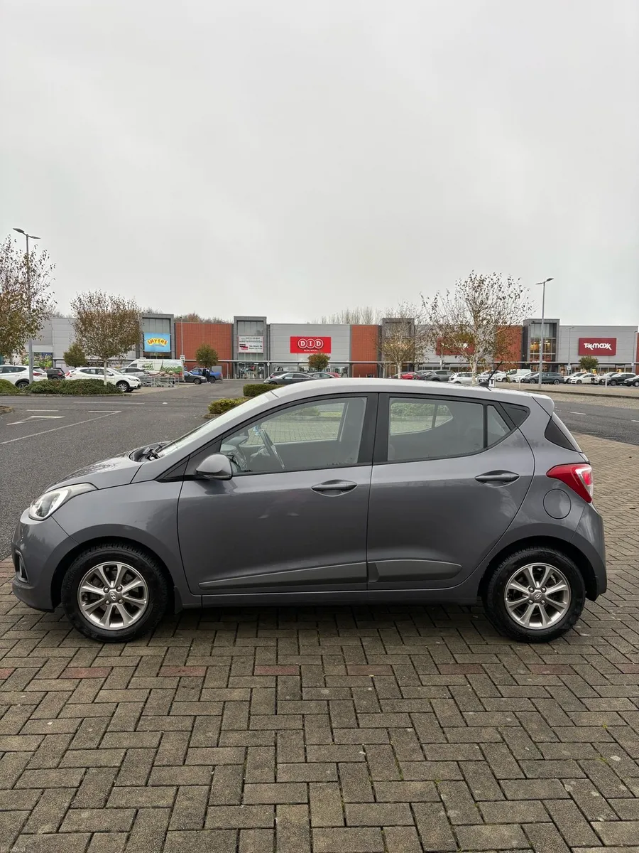 162 Hyundai i10 Deluxe 1.0 Petrol (FULL NCT) - Image 4