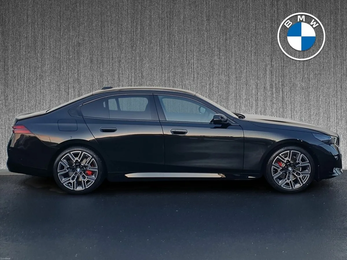 BMW 5-Series 530e M Sport Pro - Image 3