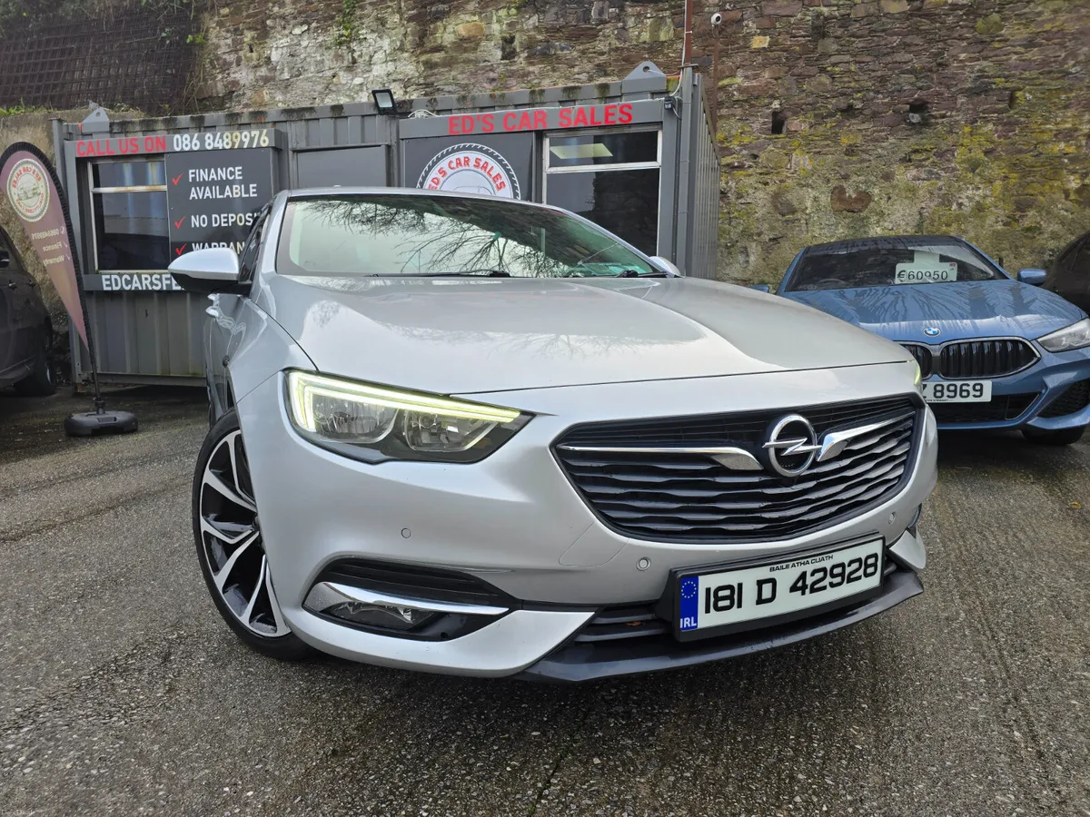 Opel Insignia Sri 1.6 Diesel 6 Speed Manual 2018 - Image 2