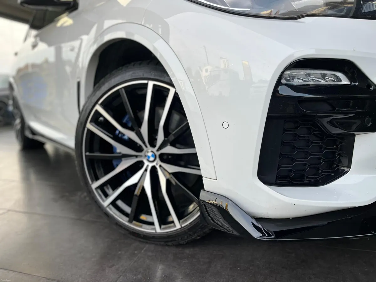 BMW X5 2021 45 E M-Sport - Image 3