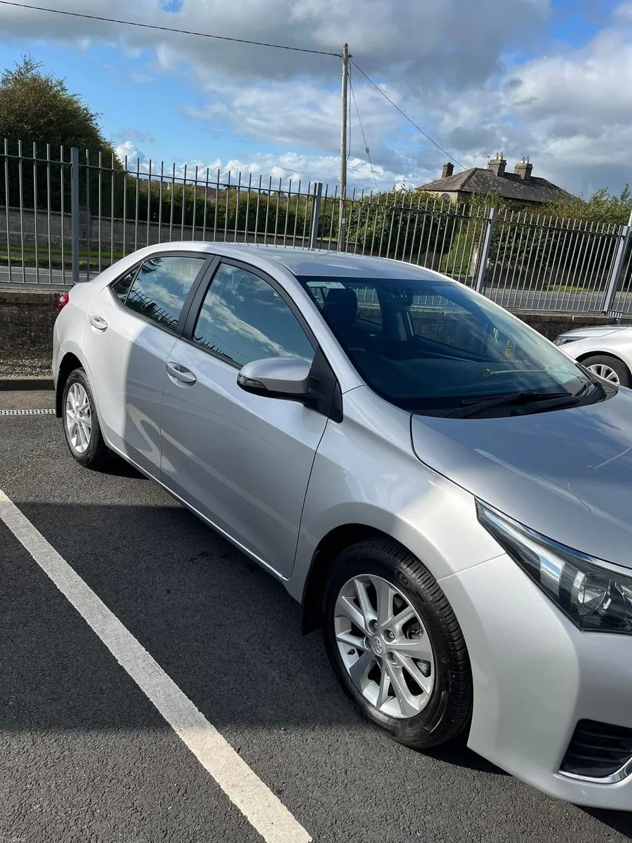 Toyota Corolla - Image 3