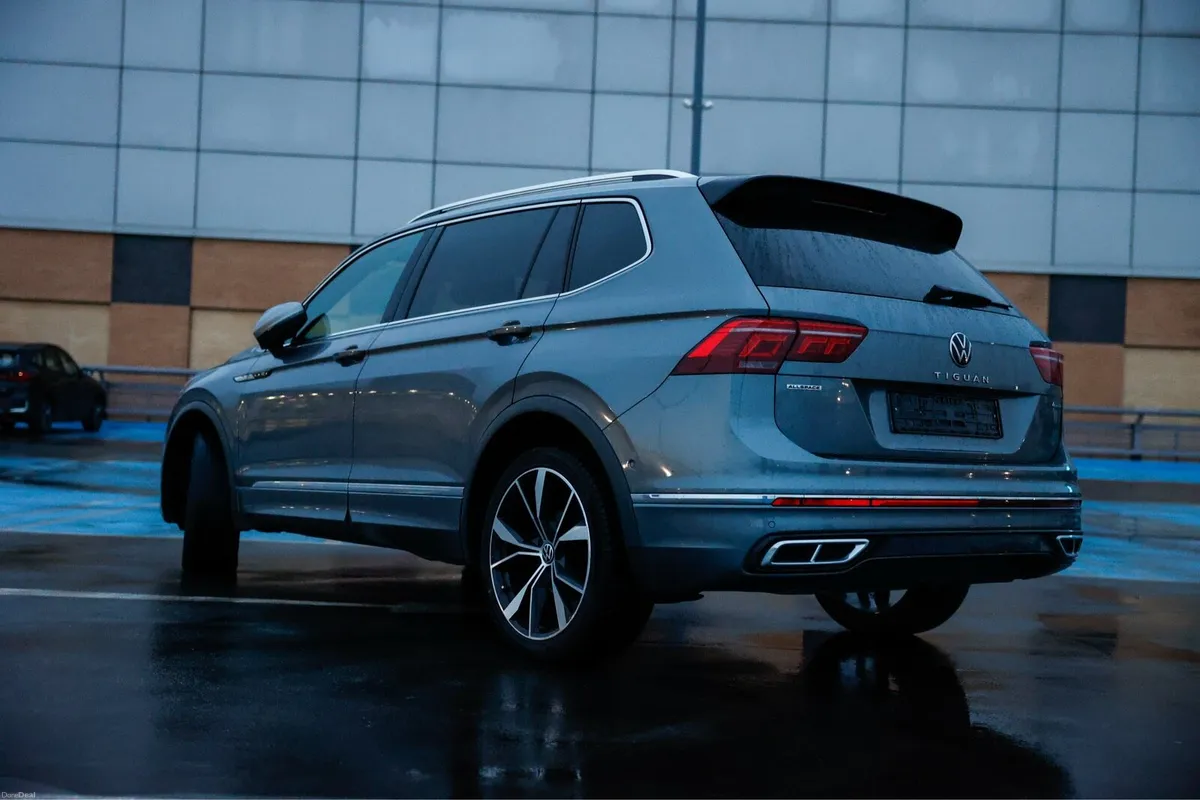 2024 Tiguan R-326bhp | 4Motion | DSG - Image 3