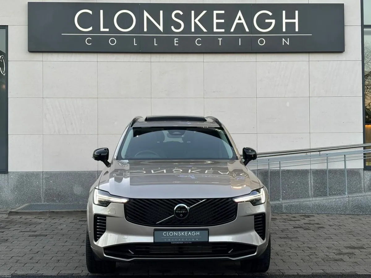 Volvo XC90 T8 PLUS AWD - Image 2