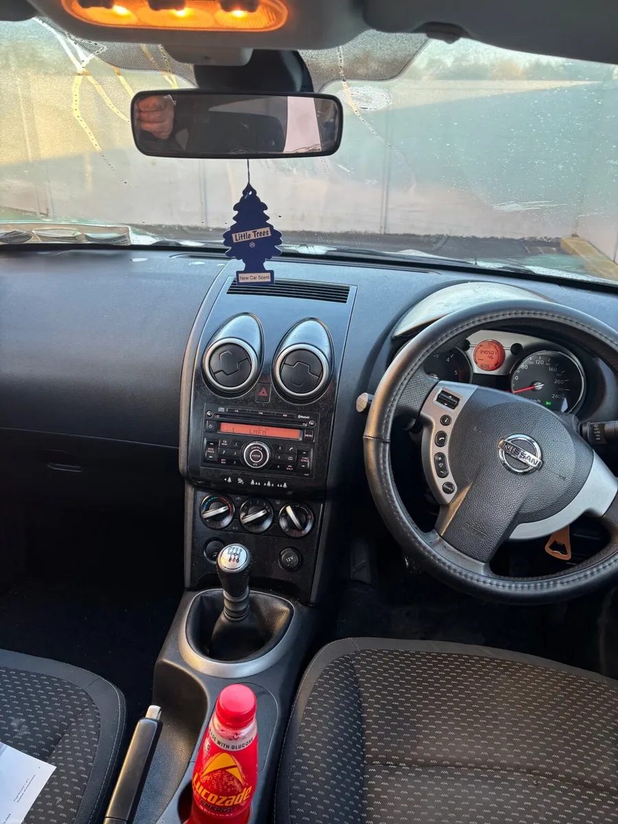 Nissan Qashqai 2008 - Image 2