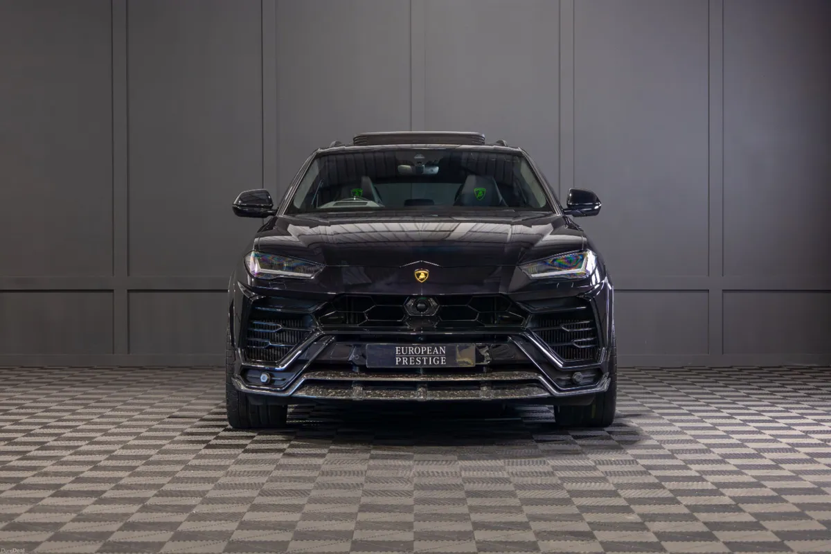 2021 Lamborghini Urus V8 - Image 2