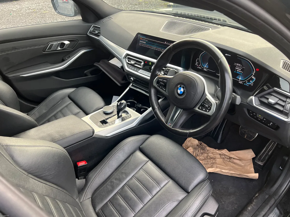 2021 BMW 330E M Sport 2.0 Plug In Hybrid - Image 3