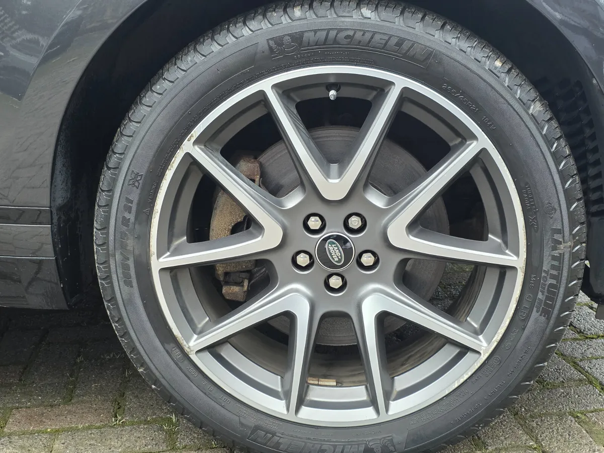 2022 LANDROVER RANGEROVER VELAR P400E HSE R-DYN - Image 4