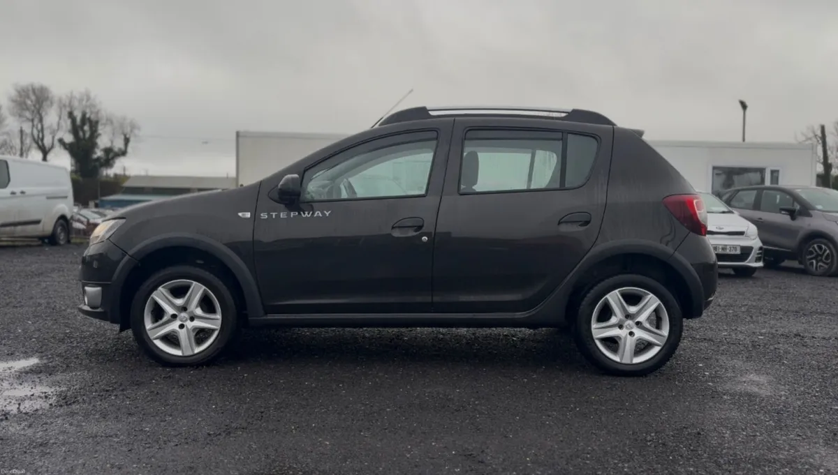 Dacia Sandero Stepway 2015 1.5d tax and nct - Image 4