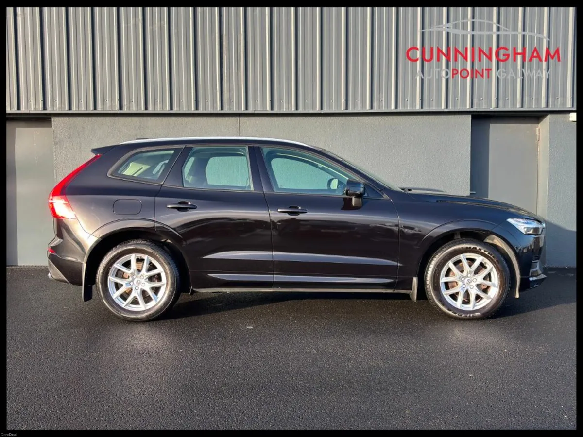 Volvo XC60 D4 Momentum Auto - Image 3