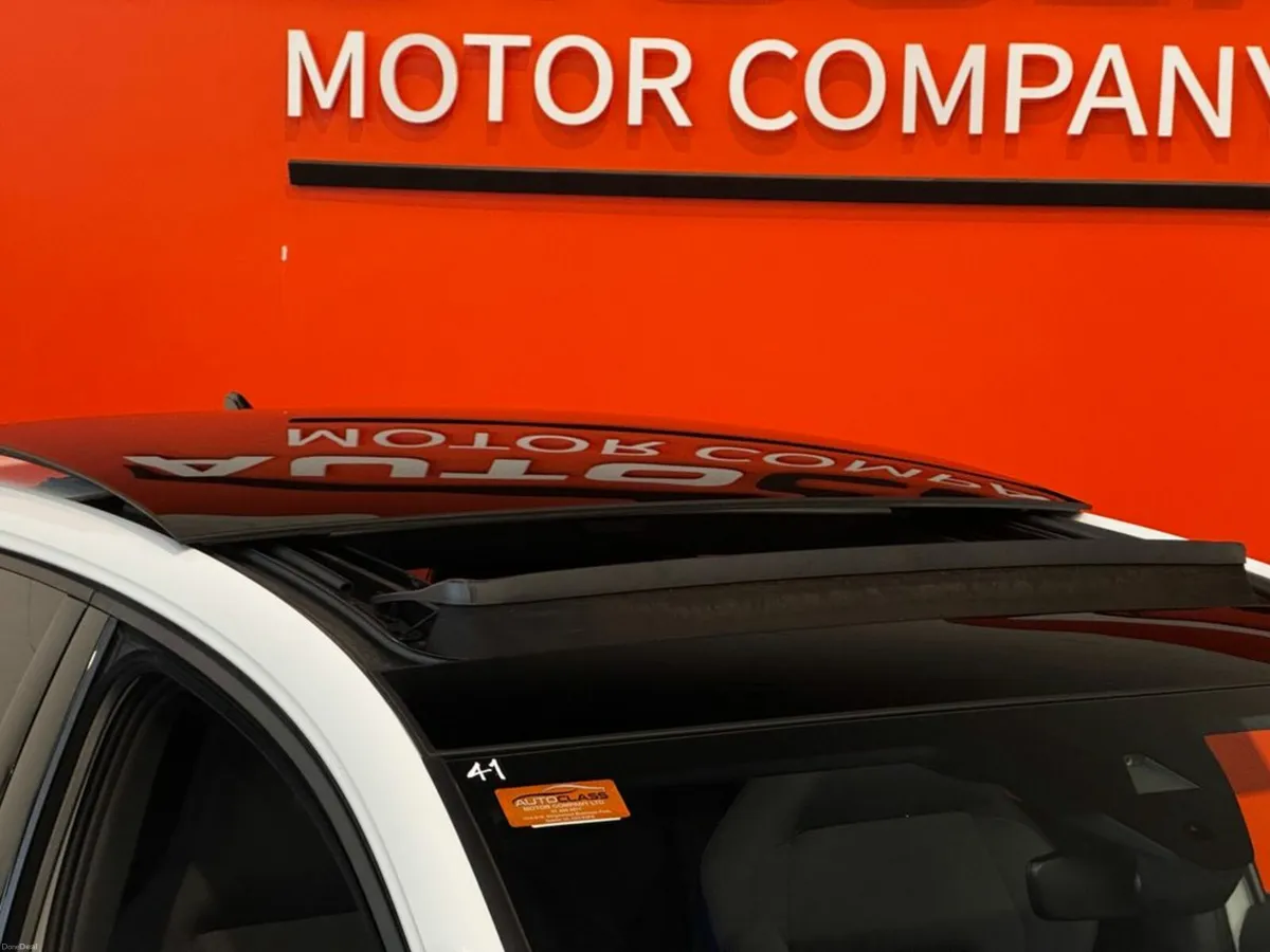 Volkswagen Golf 1.4 TSI GTE 245PS 5DR Auto #41 - Image 2