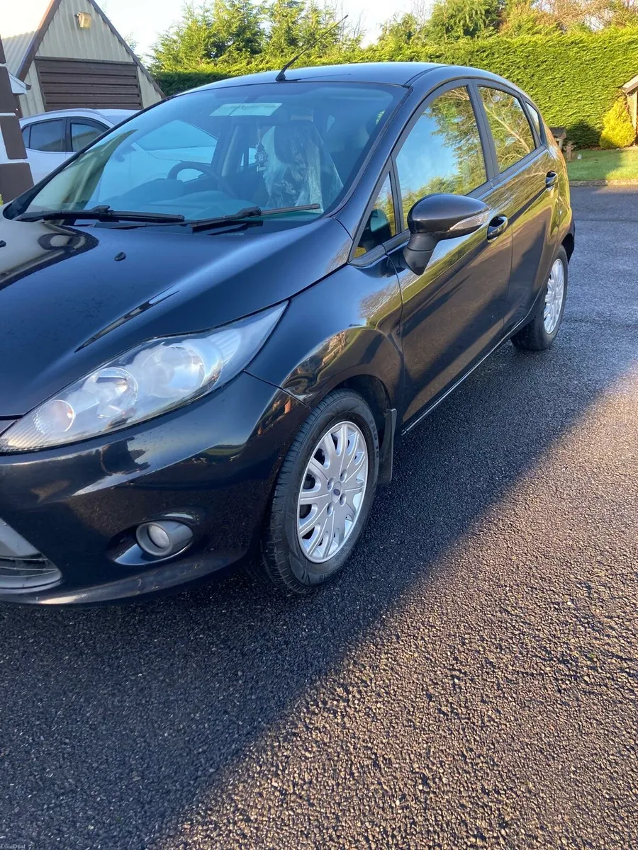 Ford Fiesta - Image 4