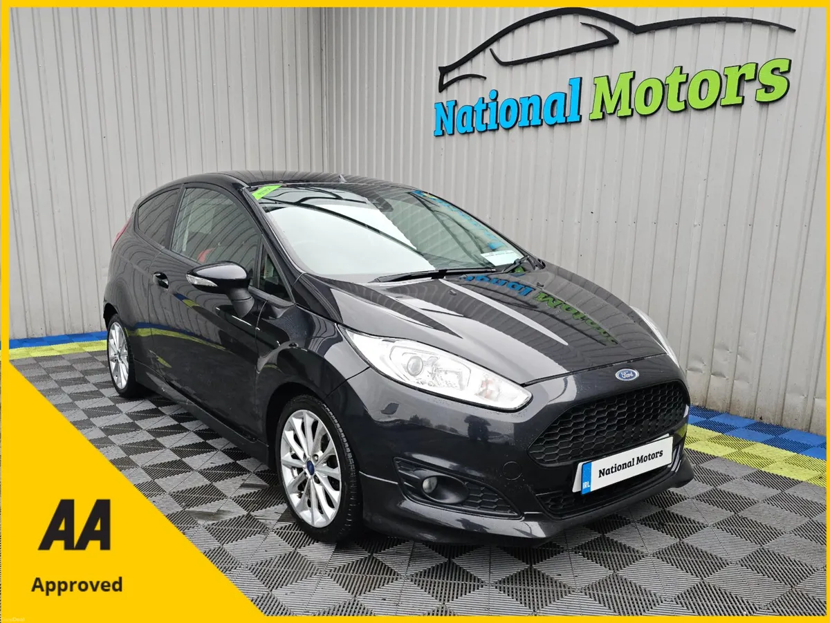 2014 Ford Fiesta 1.0 Petrol Zetec - Image 1