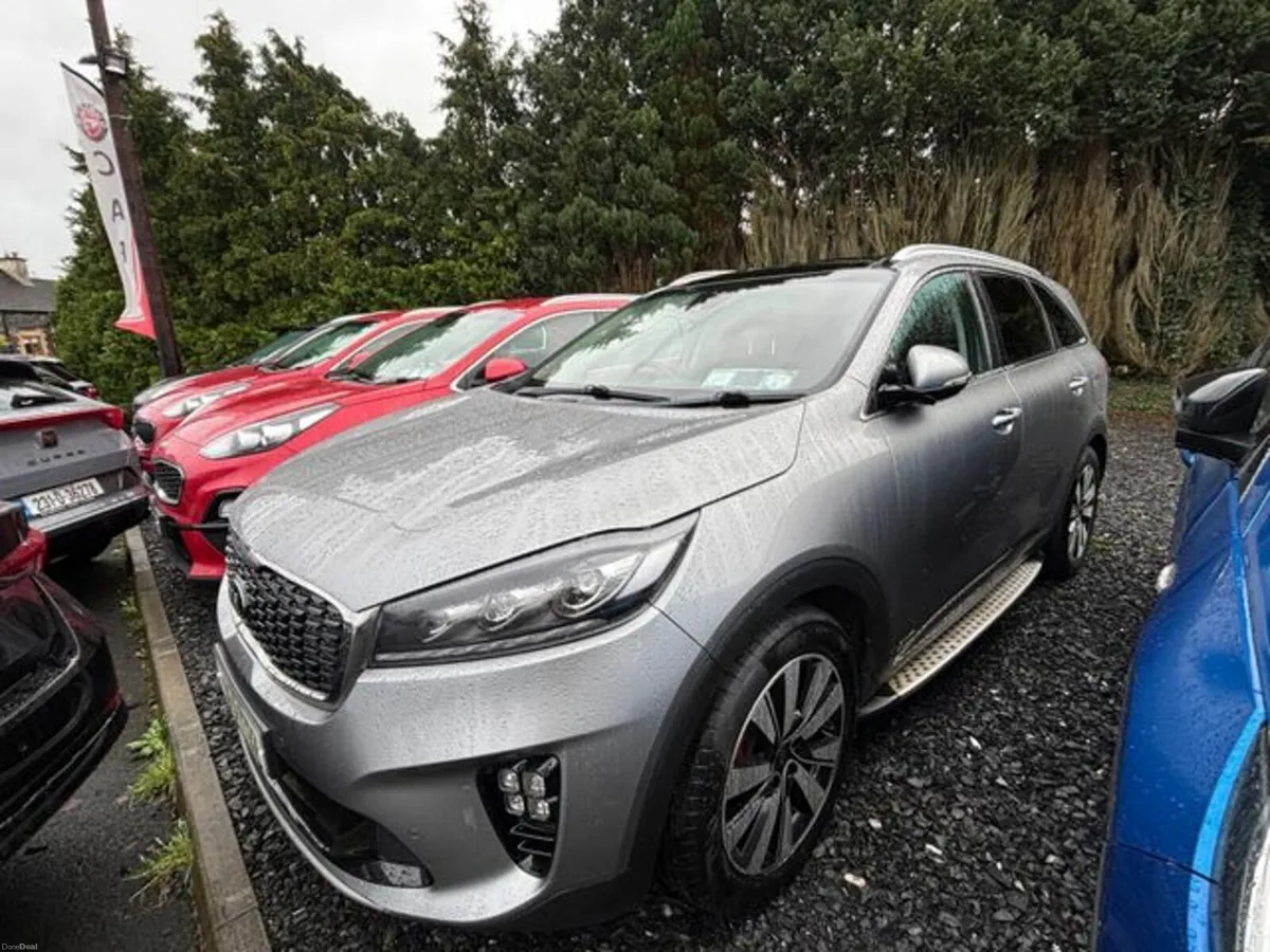 Kia Sorento GT Line 2.2crdi Diesel Auto (7 SEATER) - Image 2