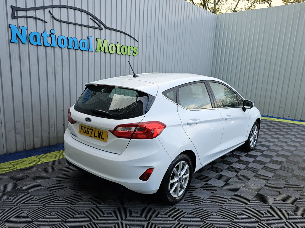 2017 Ford Fiesta 1.0 Petrol Zetec - Image 3
