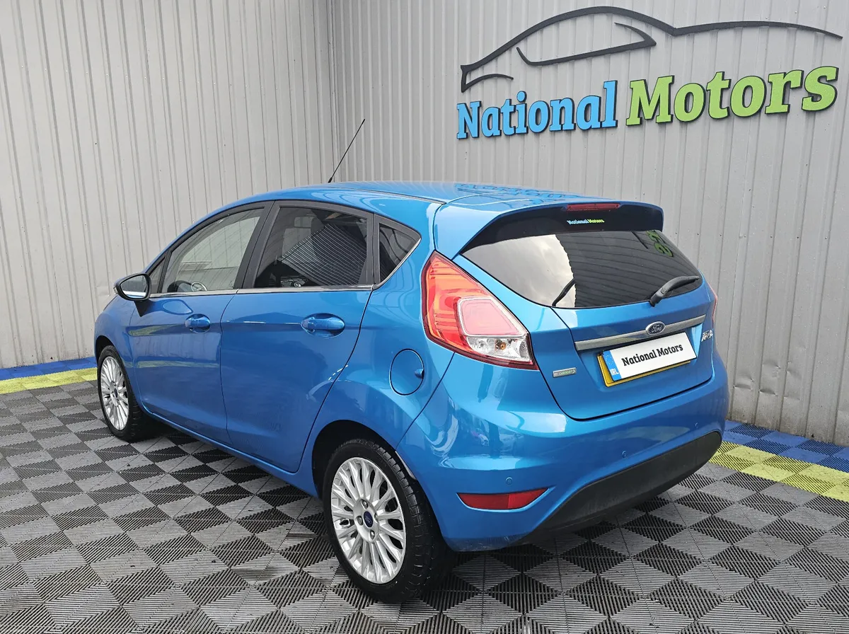 2015 Ford Fiesta TITANIUM 1.0 Petrol - Image 5