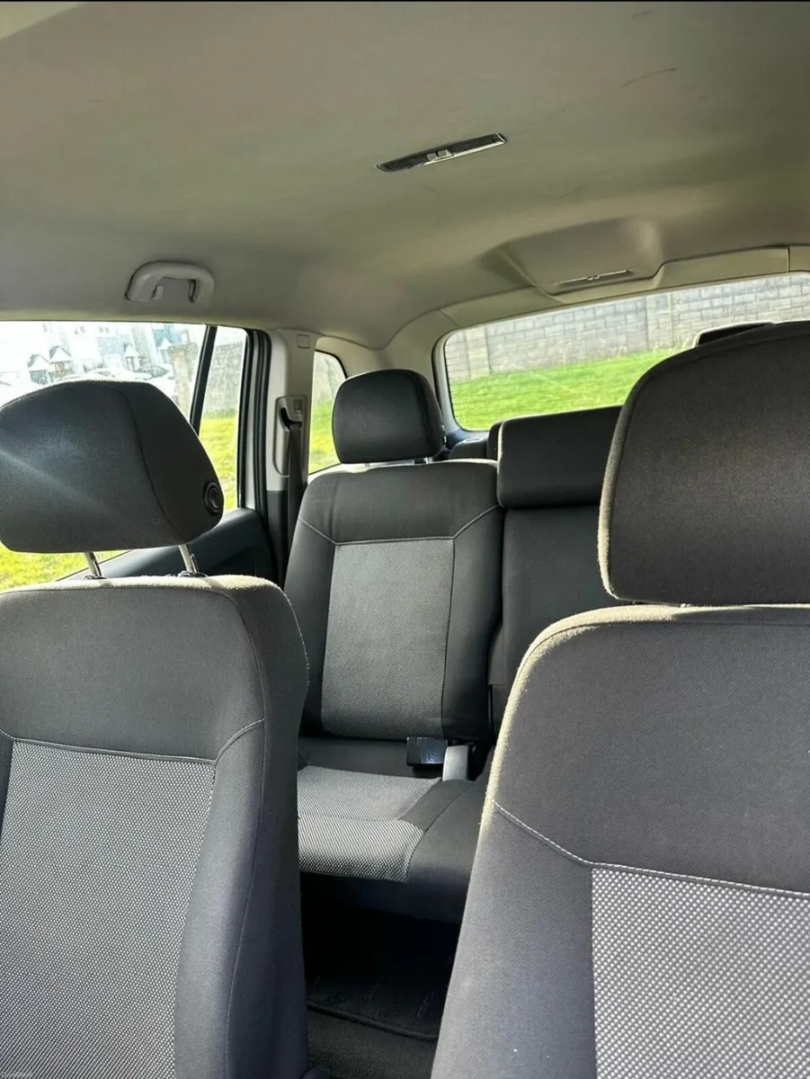 Vauxhall Zafira 2010 - Image 3