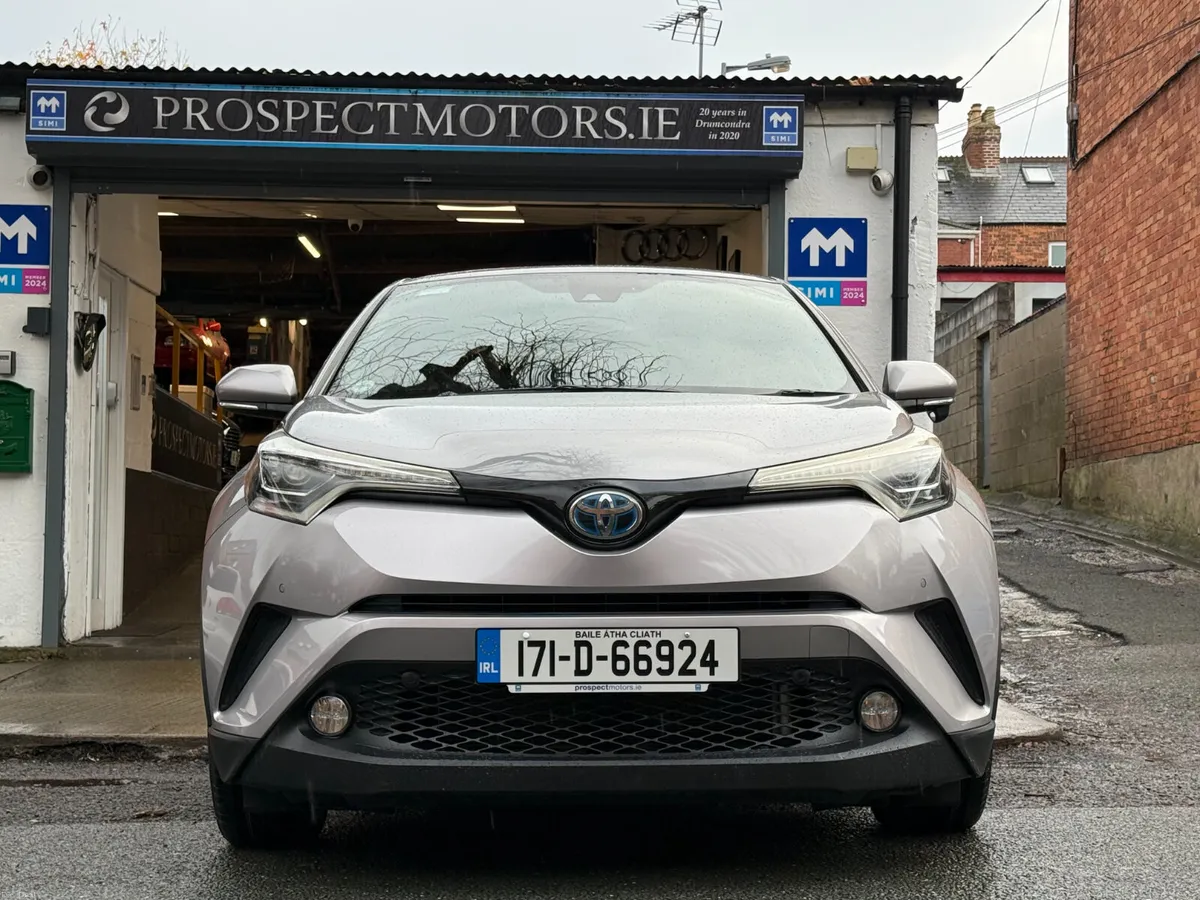 2017 Toyota CHR, Hyrbid Automatic, 54kms, New Nct, - Image 2