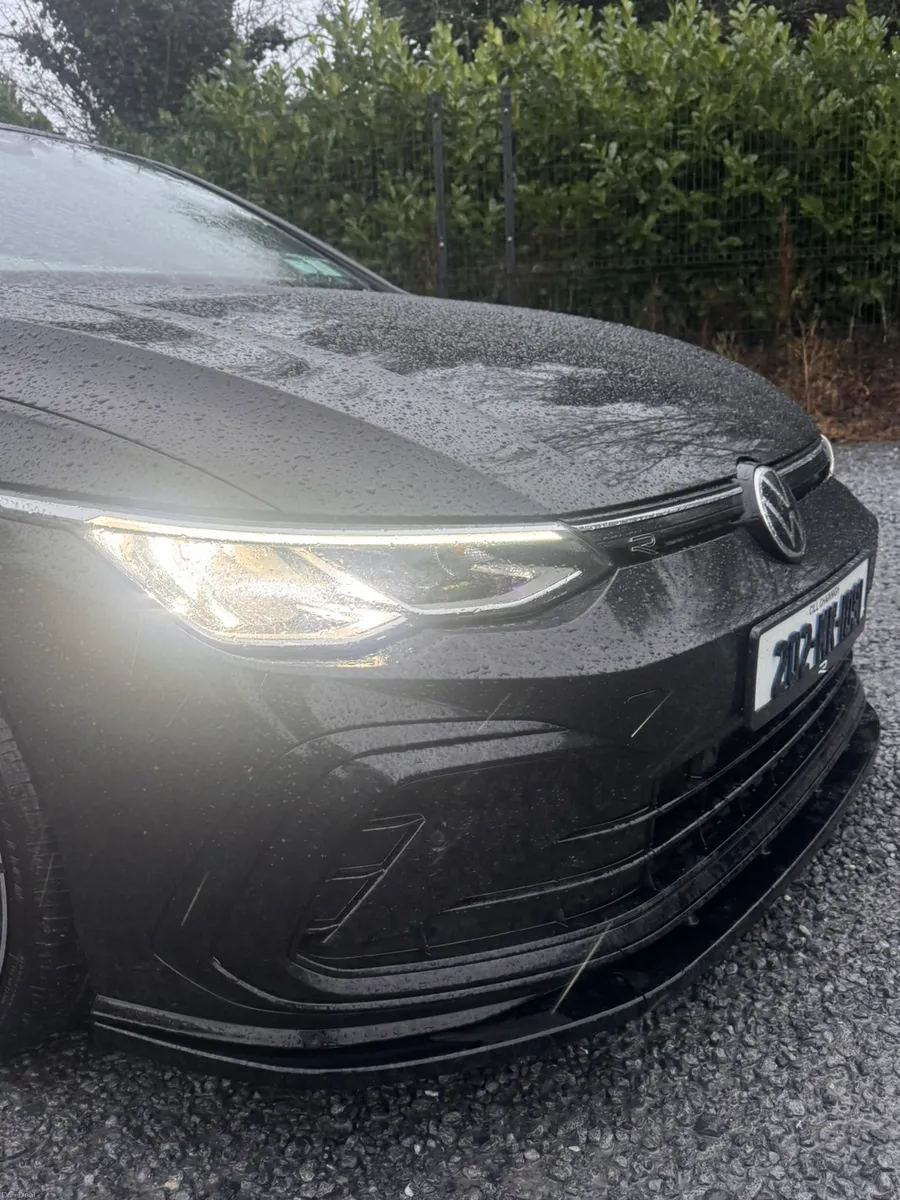 2020 Volkswagen Golf R-Line DSG - Image 4