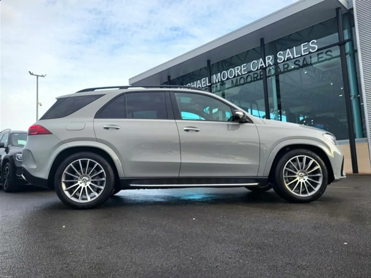 Mercedes-Benz GLE GLE350de 4MATIC AMG LINE AUTO *( - Image 5