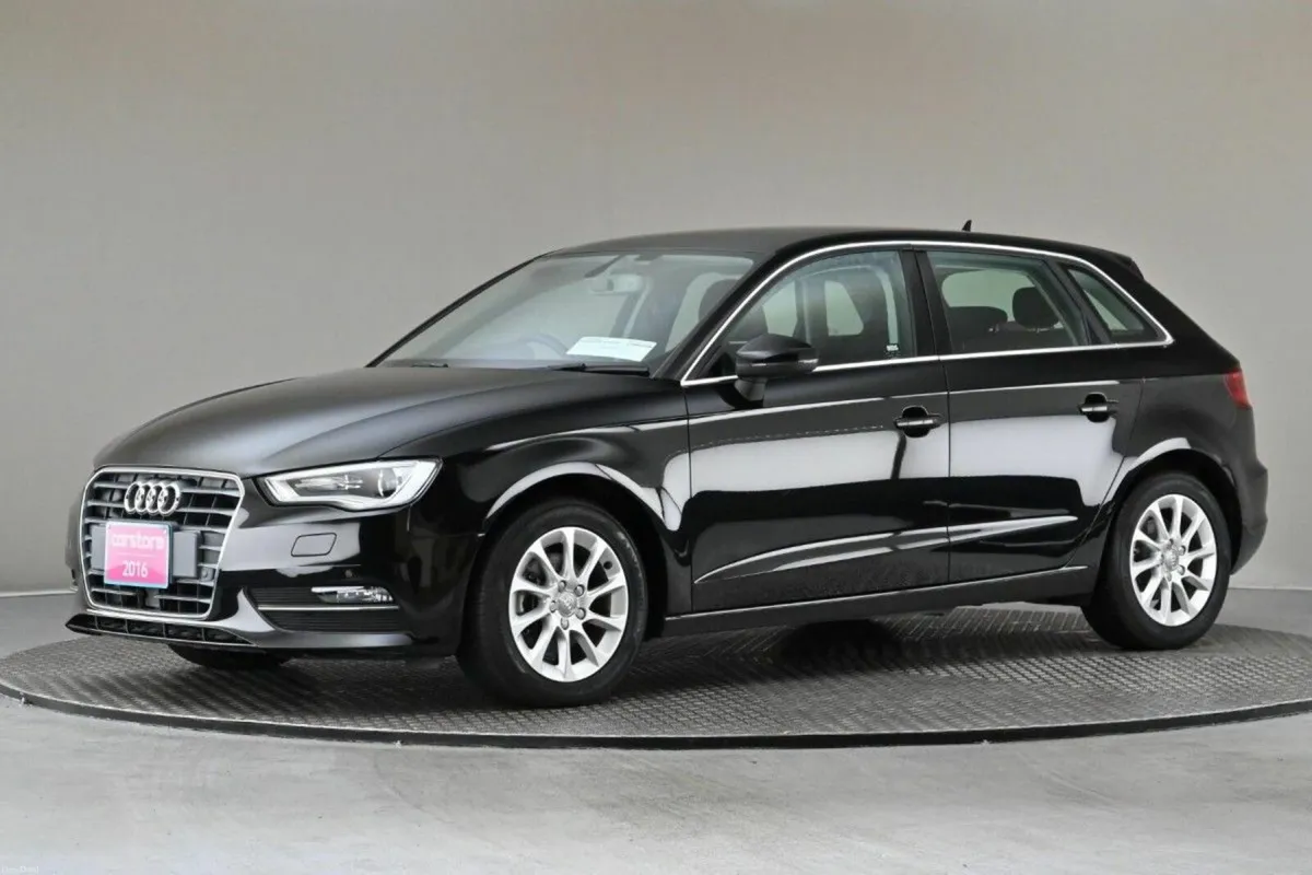 Audi A3 1.4 TFSI S-TRONIC SPORTBACK **REVERSE CAM* - Image 4